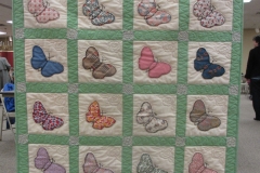Kathys-antique-blocks-made-into-a-quilt