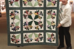 teresa winner of raflle quilt to benefit community service